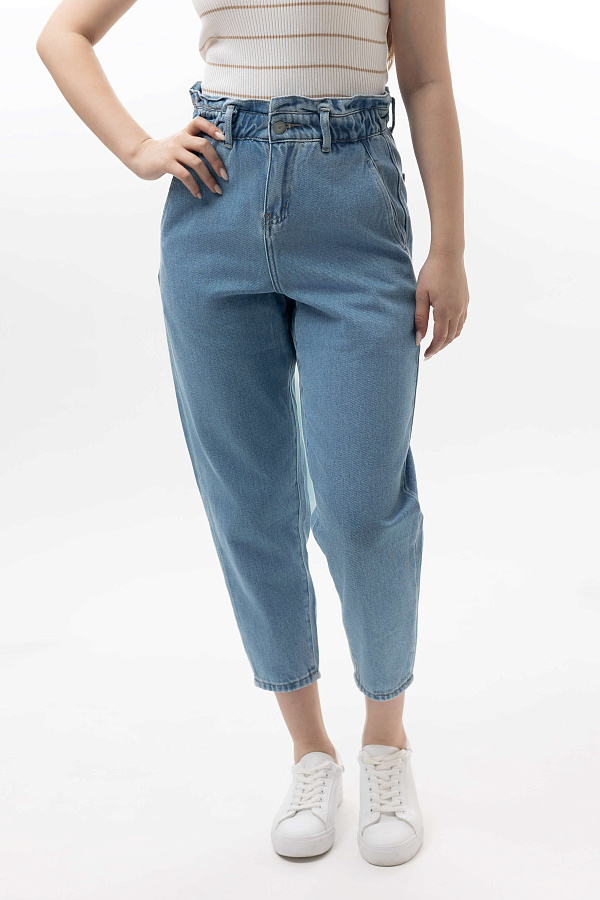 Женские джинсы